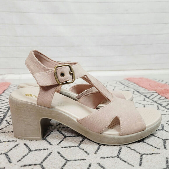 BZEES Everly Washable Block Heel Strappy Sandals in Biscotti Beige, sz 6 - Picture 1 of 14